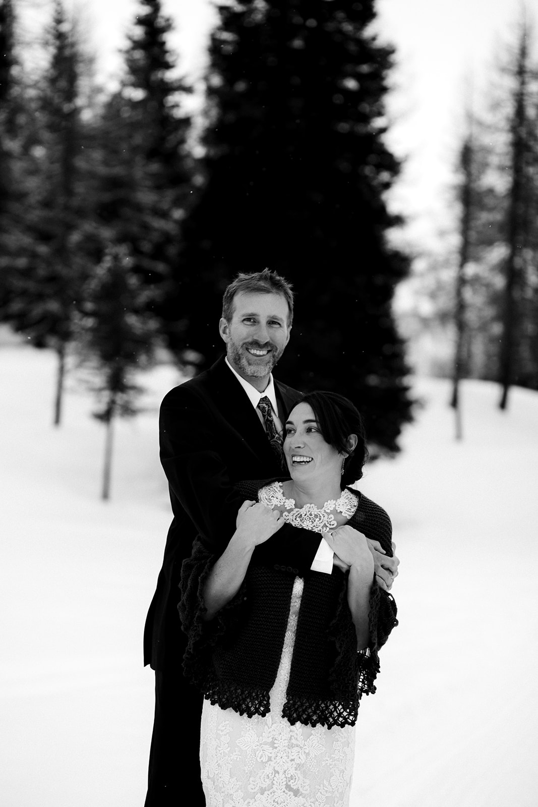 a couple on Lake Antorno winter elopement