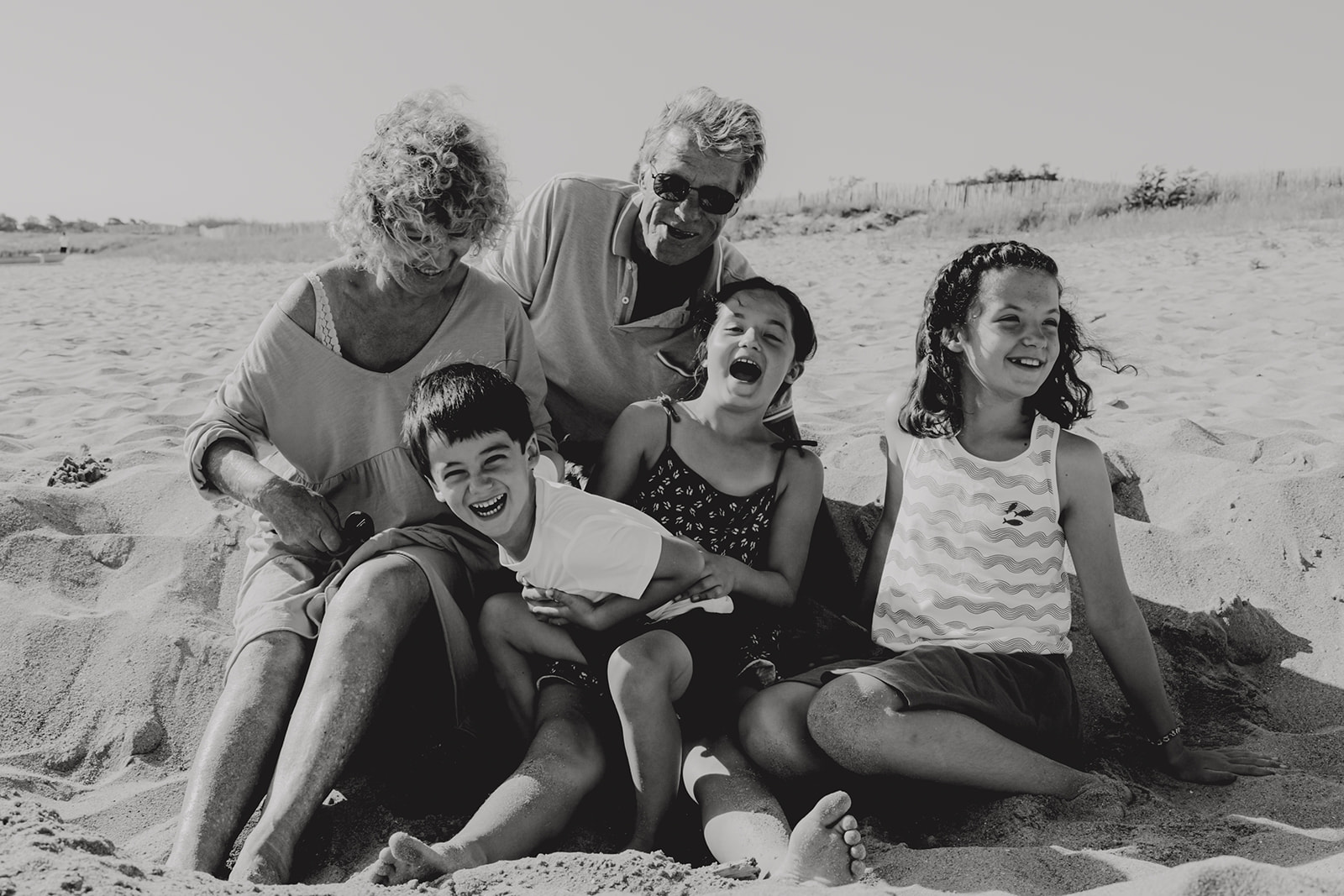 photos de famille avec les grands-parents sur la plage, chateau d'Oléron