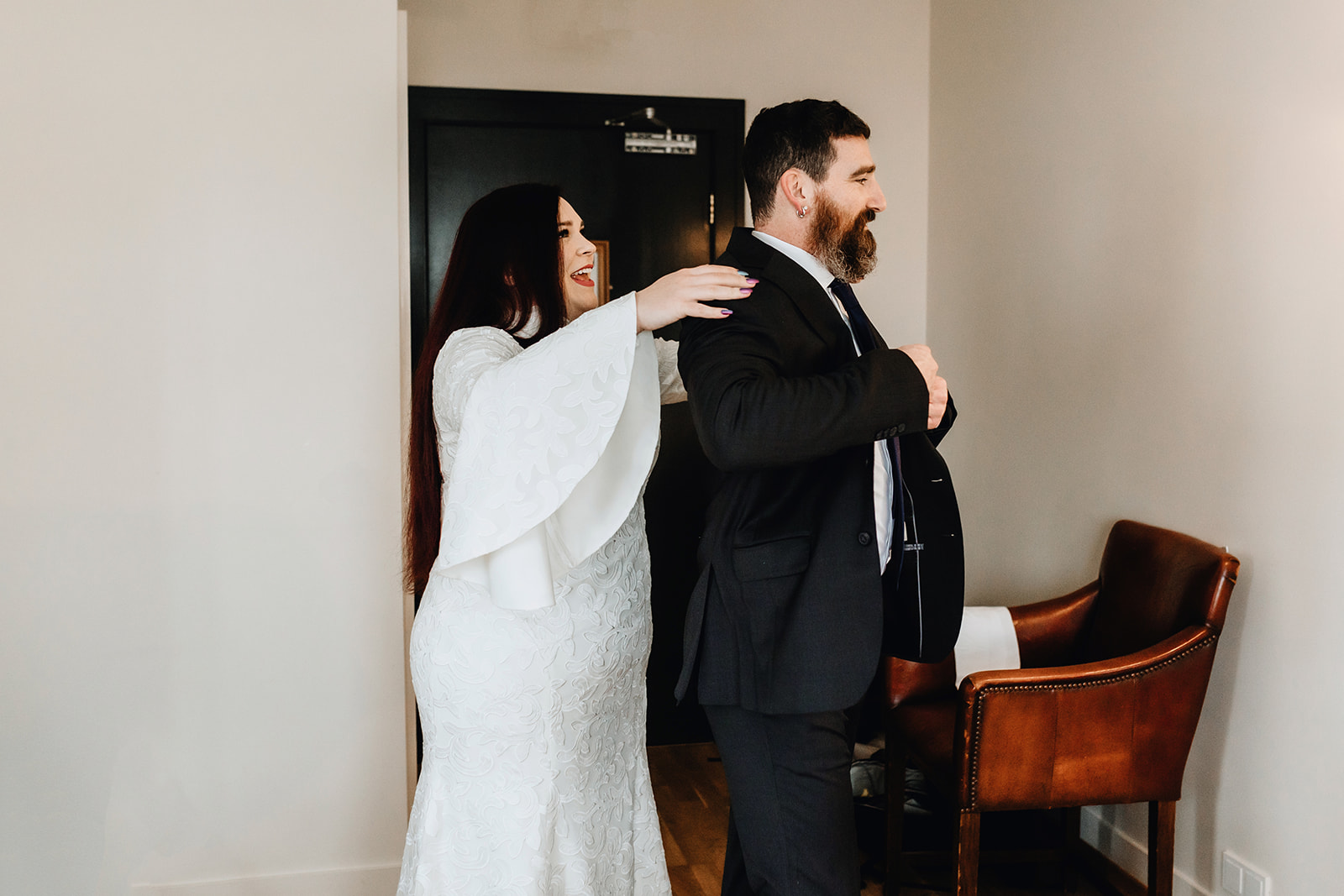 Couple who eloped in Iceland are getting married together in the same room